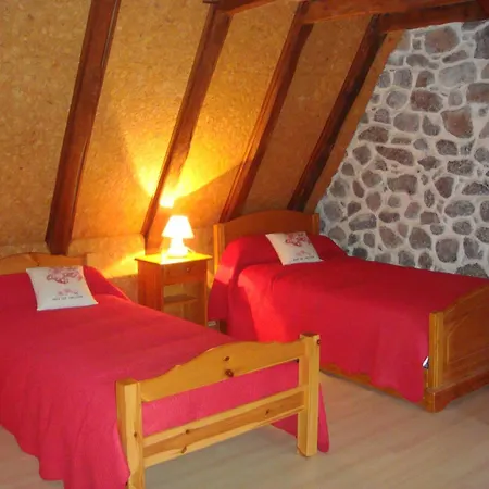 بيت للعطل De L'abreuvoir Vic-sur-Cère